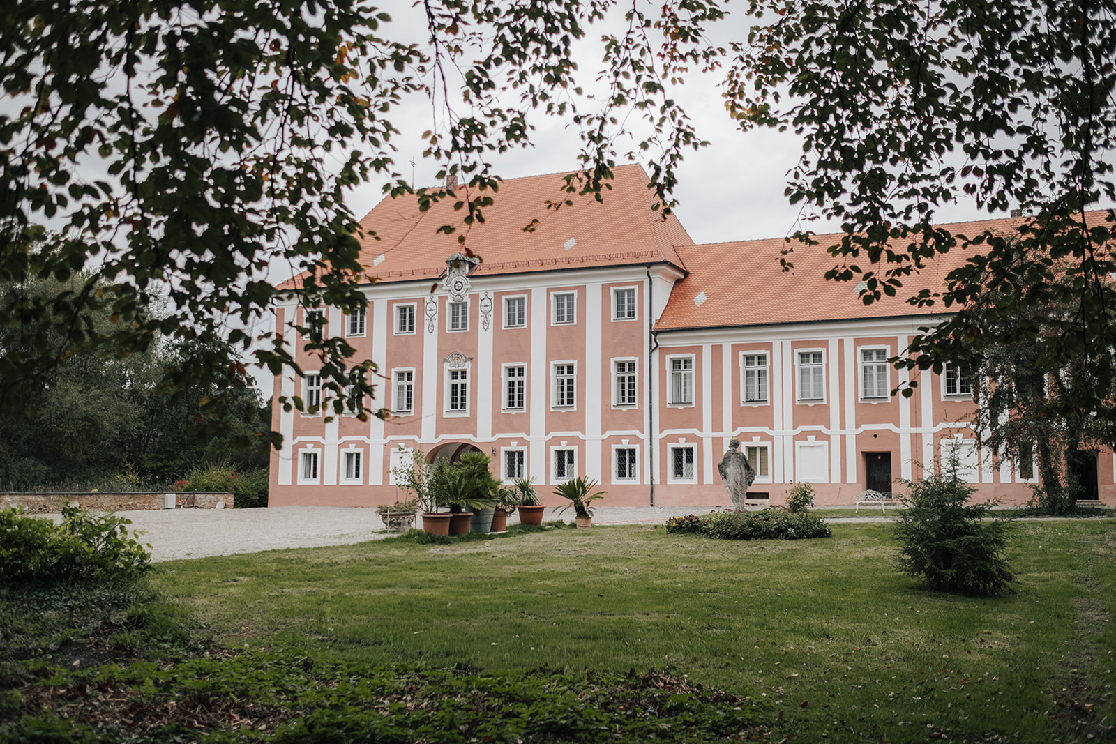 Ansicht Hofseite Schloss Sinning